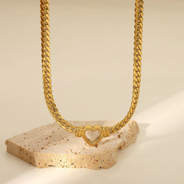 14K Heart-Shaped Snake Bone Chain Necklace – Luxe Edition