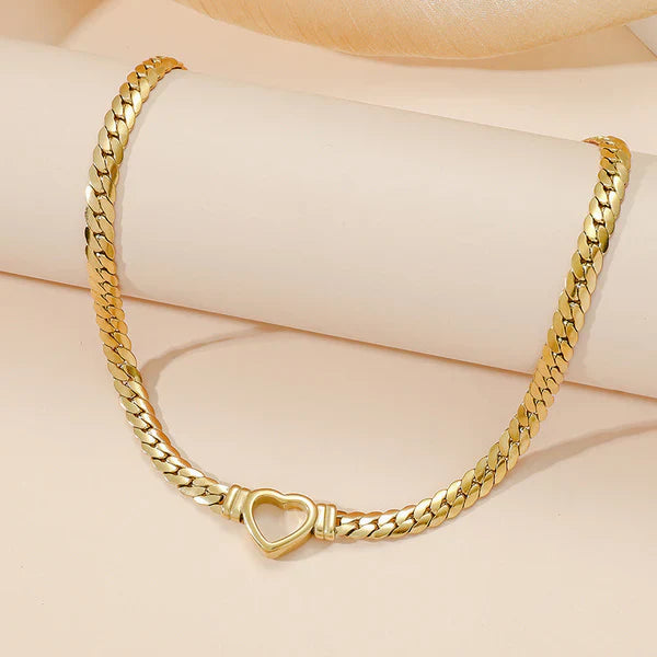 14K Heart-Shaped Snake Bone Chain Necklace – Luxe Edition