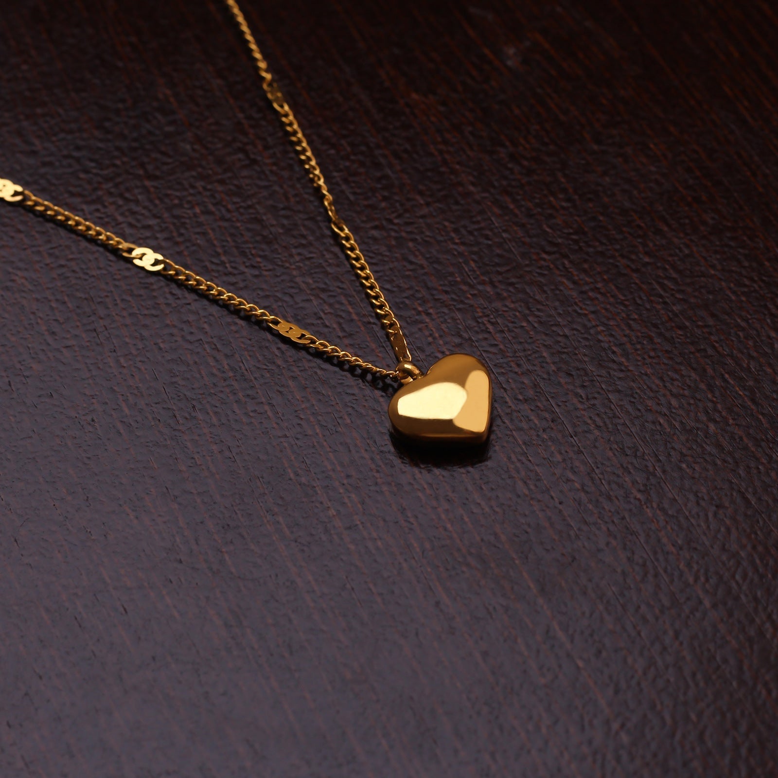 14K Delicate Textured Heart  Necklace